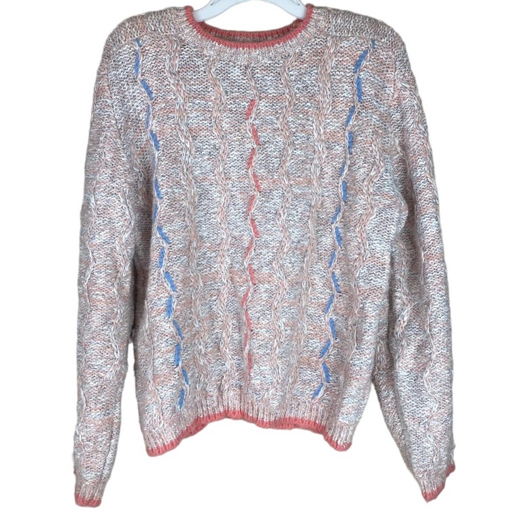 Vintage 1980’s T.Q. Soft oversized knitted sweater. Size Large.